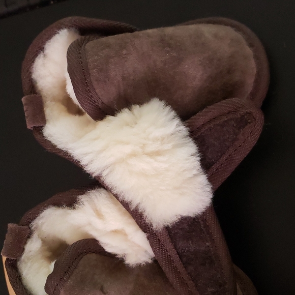 Emu Baby Booties - Picture 3 of 6